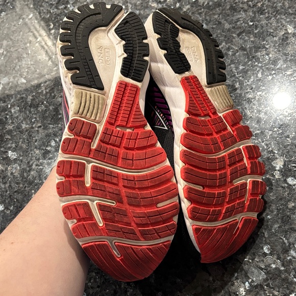 Brooks Adrenaline Athletic Shoes - Picture 8 of 8